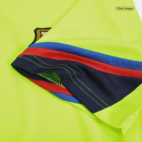 Retro Barcelona Away Jersey 2005/06