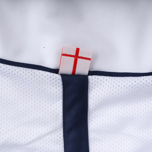 Ferdinand #5 Retro England Home Jersey World Cup 2002