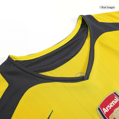 Retro Arsenal Away Jersey 2005/06