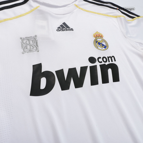 KAKA' #8 Retro Real Madrid Home Jersey 2009/10